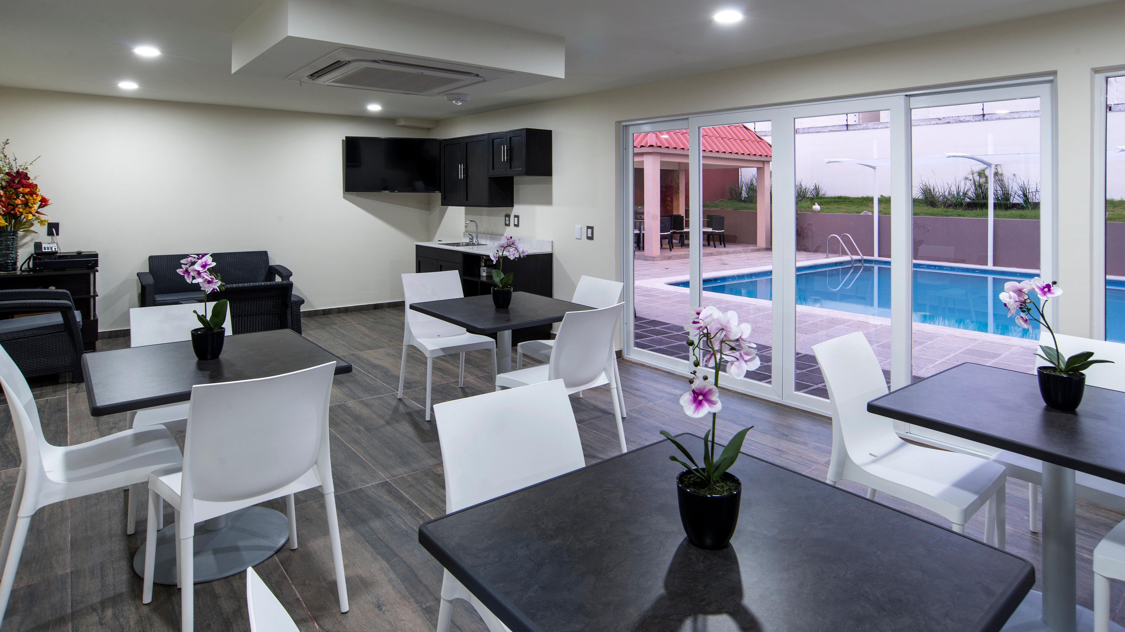 Candlewood Suites Celaya Celaya  Luaran gambar
