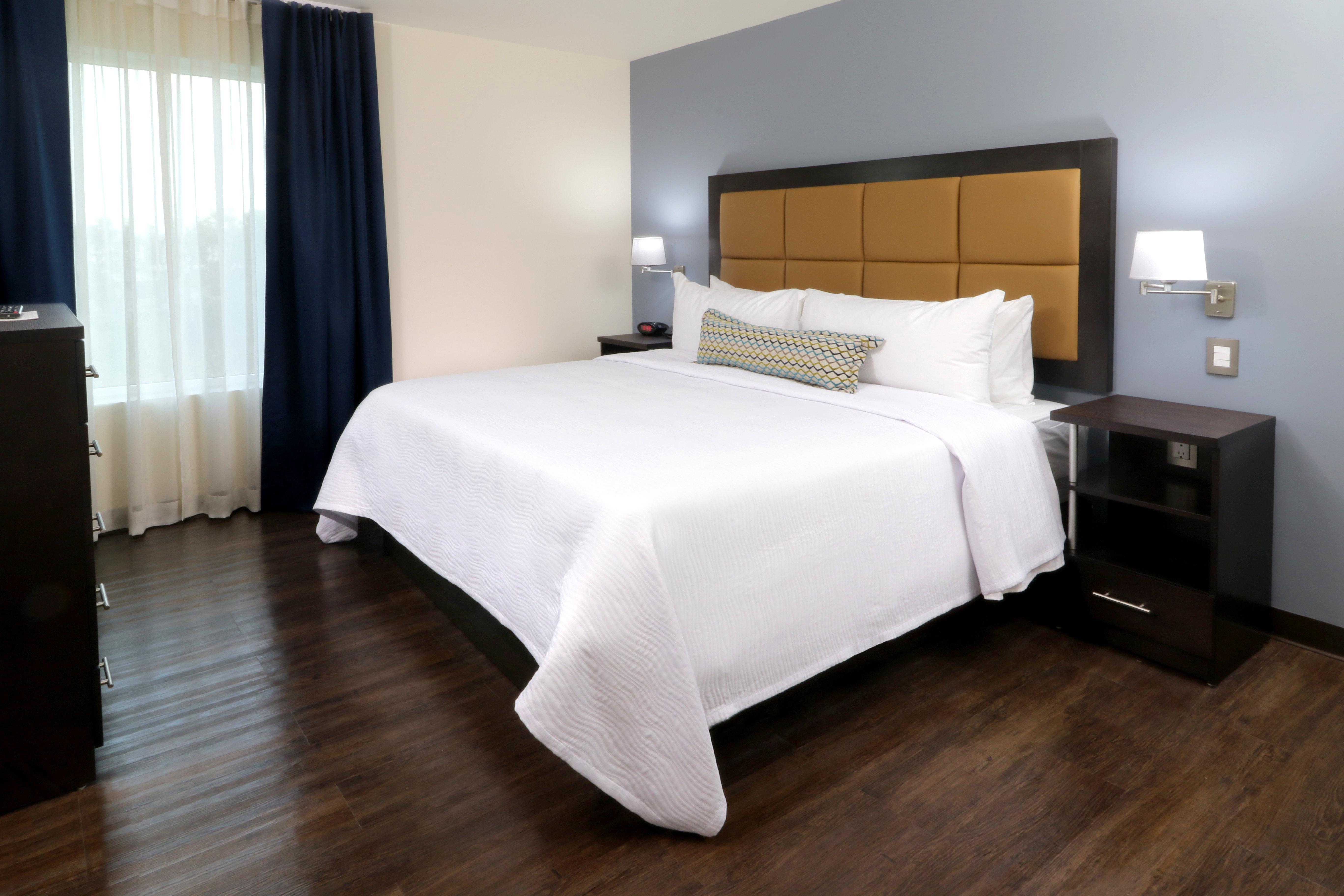 Candlewood Suites Celaya Celaya  Luaran gambar
