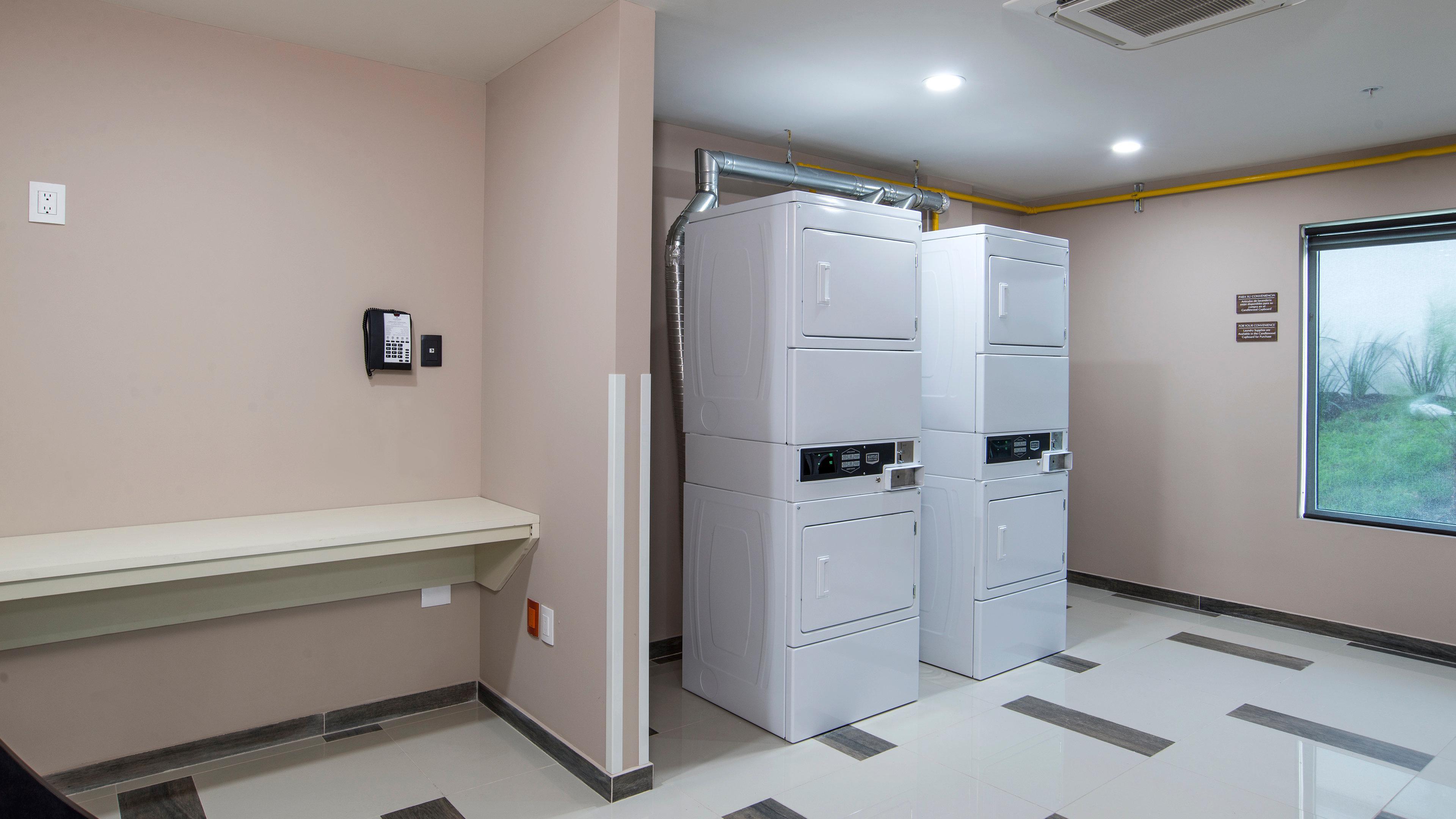 Candlewood Suites Celaya Celaya  Luaran gambar