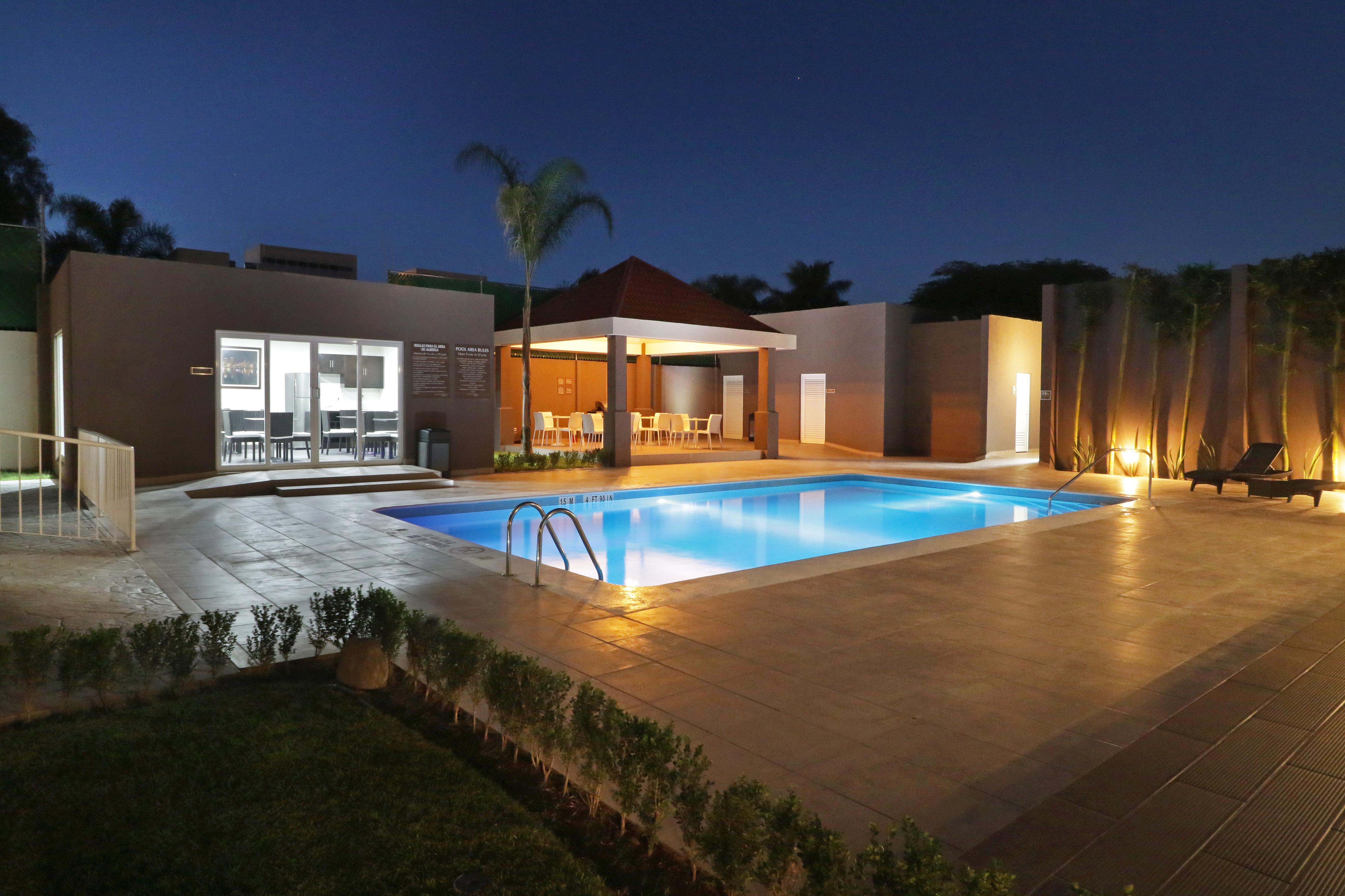 Candlewood Suites Celaya Celaya  Luaran gambar